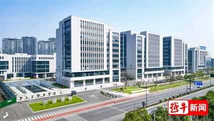 步履不停！紹興集成電路設計產業 從“芯”出發，向世界闊步邁進